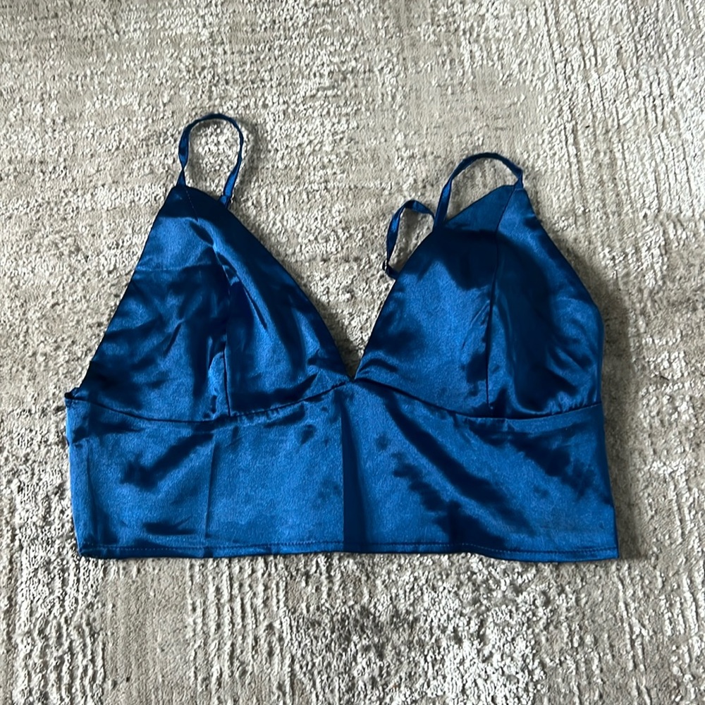 Blue Going out top
